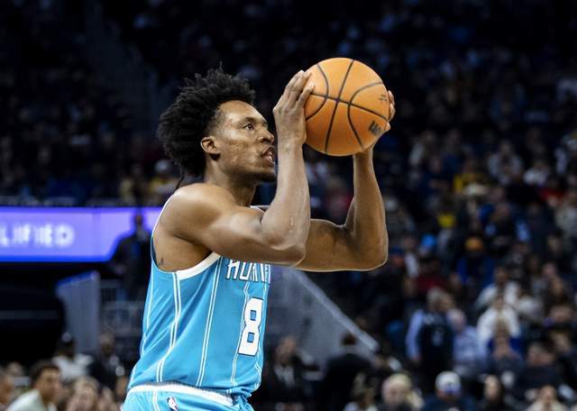 天天斗地主-一夜3大消息！快船补强目标，杨瀚森冲新秀赛，曝珍妮不满詹姆斯